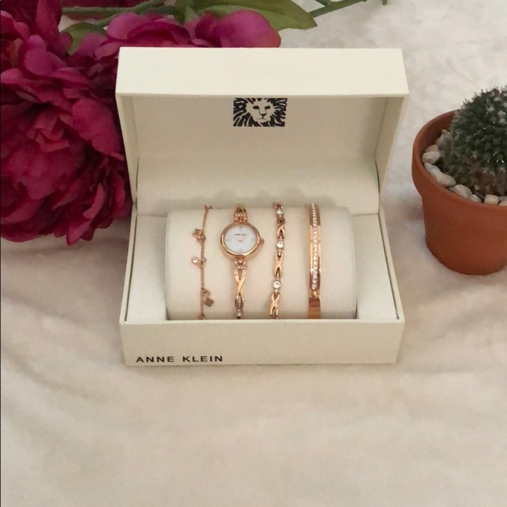 Rose Gold Watch Bracelet Set